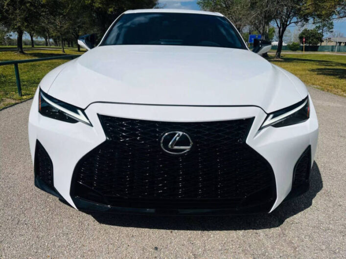 2024 Lexus IS 350 F SPORT Design